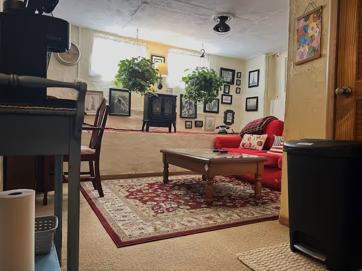 Basement suite at Stone Porch Cottage
